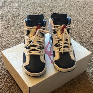 Jordan 6 Kids White and Navy Sneakers